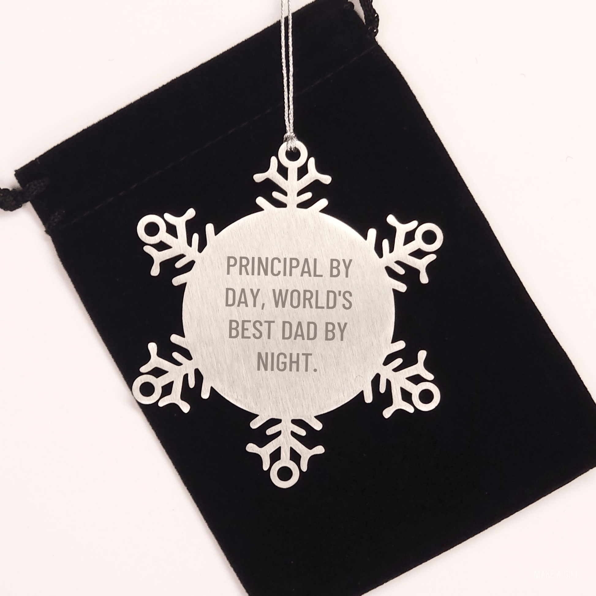 Principal Gifts - Snowflake Ornament, Funny Quote 'Principal By Day, World's Best Dad By Night.', Gifts from Men to Principal, Christmas Unique Gifts small / Silver