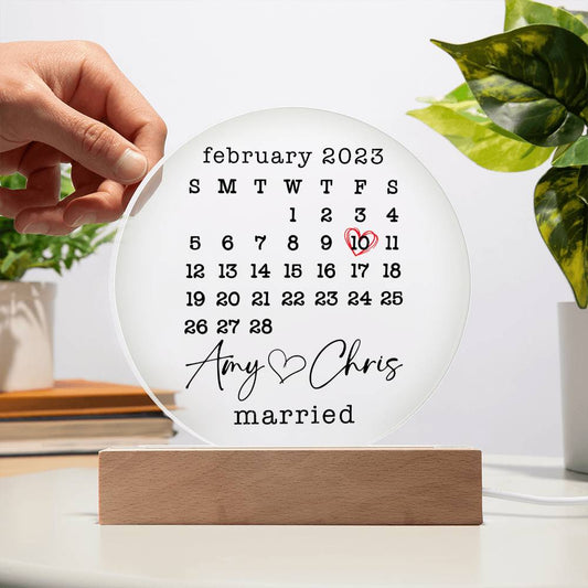 Personalized Married Sign, Custom Christmas Wedding Day Gift, Couple Special Date Calendar Acrylic Plaque Mr & Mrs Newlywed Anniversary Gift