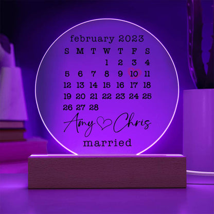 Personalized Married Sign, Custom Christmas Wedding Day Gift, Couple Special Date Calendar Acrylic Plaque Mr & Mrs Newlywed Anniversary Gift