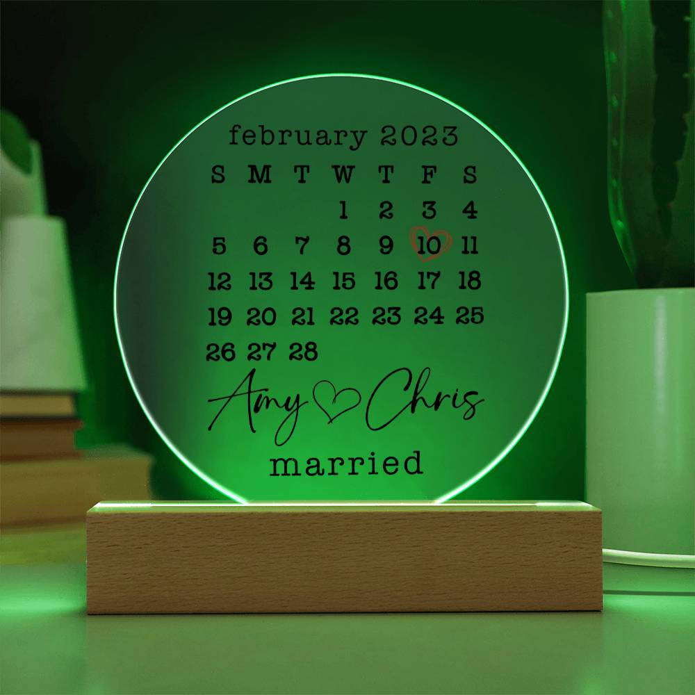 Personalized Married Sign, Custom Christmas Wedding Day Gift, Couple Special Date Calendar Acrylic Plaque Mr & Mrs Newlywed Anniversary Gift