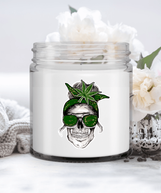 Weed Mom Candle, Funny Gift for Marijuana Weed Pot Cannabis 420 Pothead Stoner Girls Candle